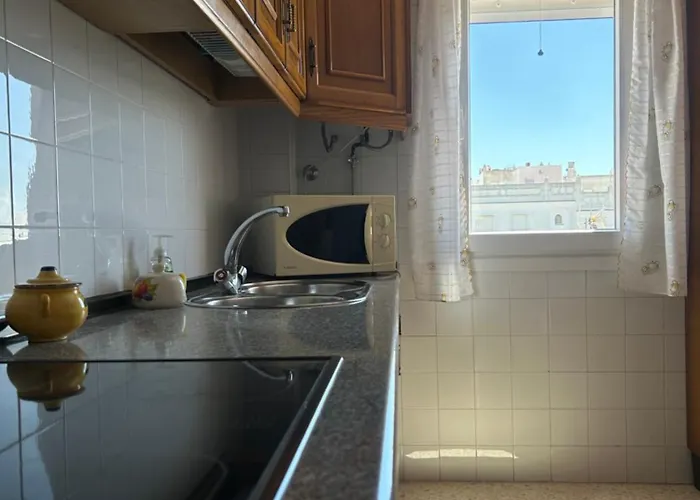 Piso de 3 habitaciones con excelente ubicación en Vejer