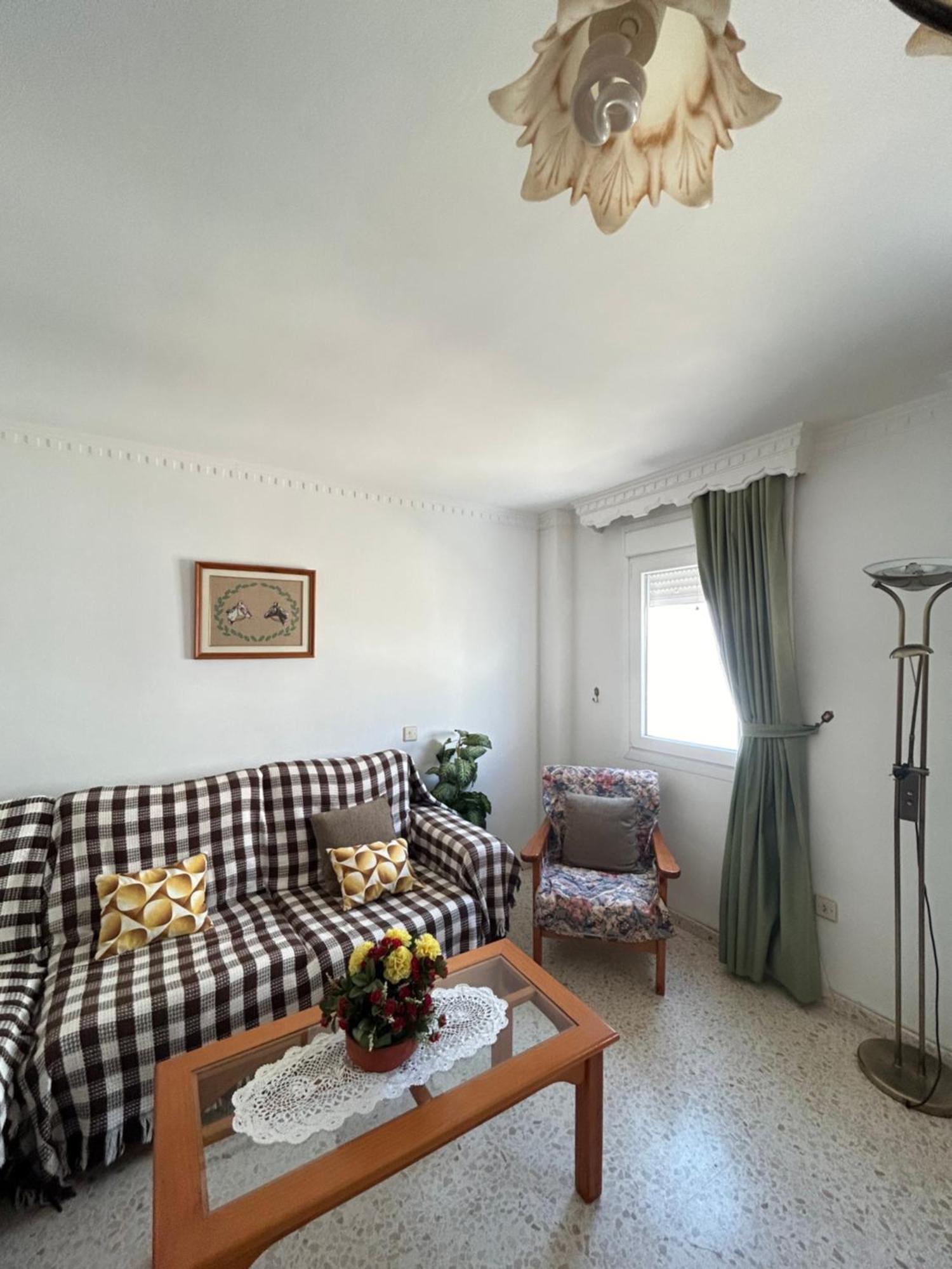Apartamento Piso De 3 Con Excelente Ubicación En Vejer