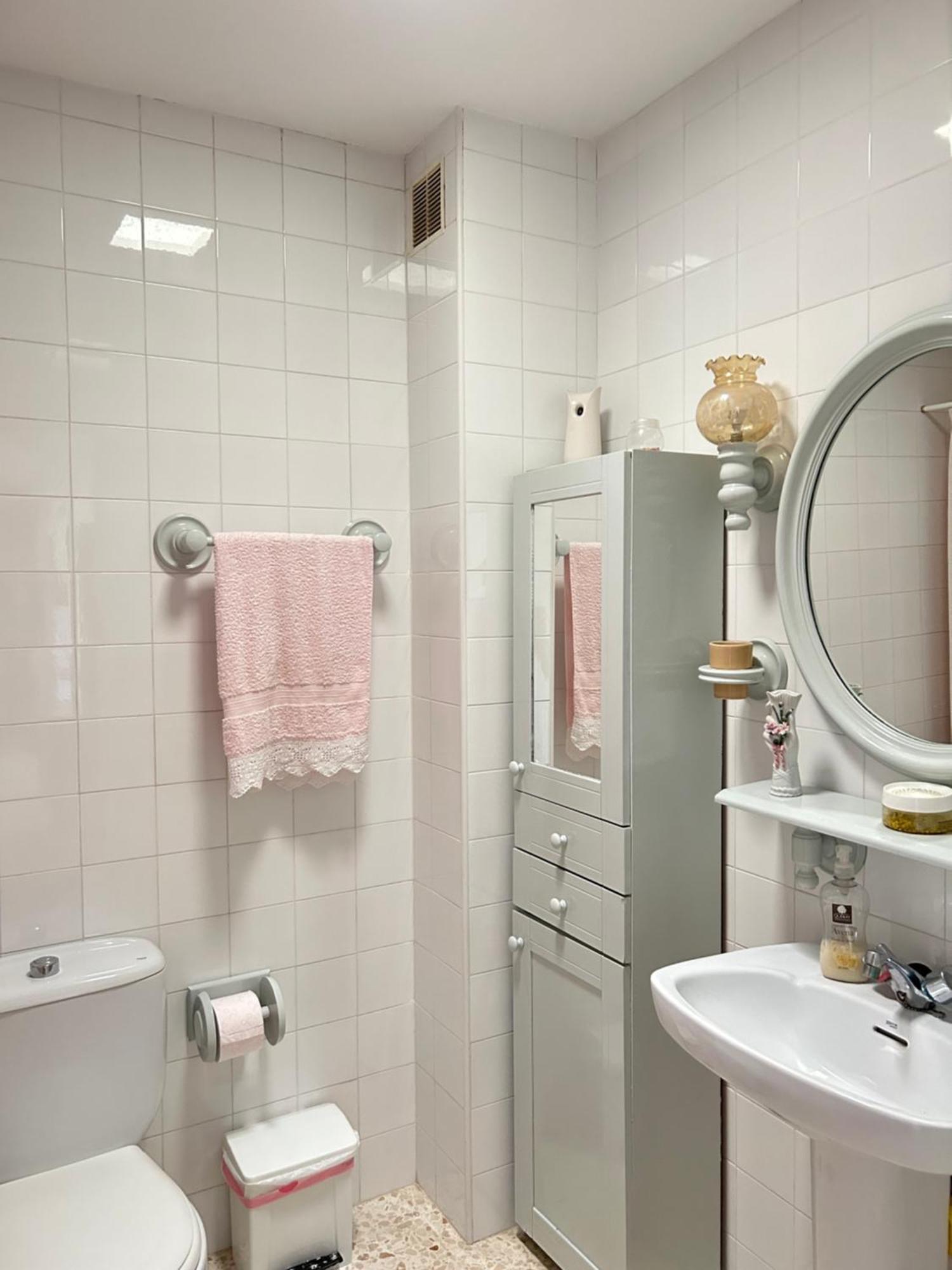Apartamento Piso De 3 Con Excelente Ubicación En Vejer *